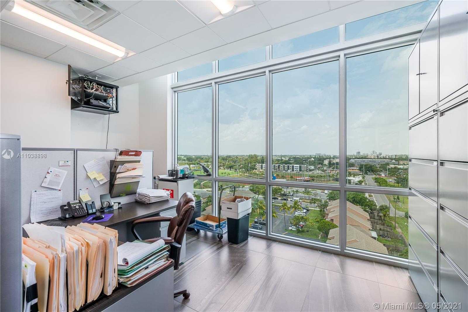 Small Image of 800 SOUTH EAST 4TH AVE #806, Hallandale Beach Number 7
