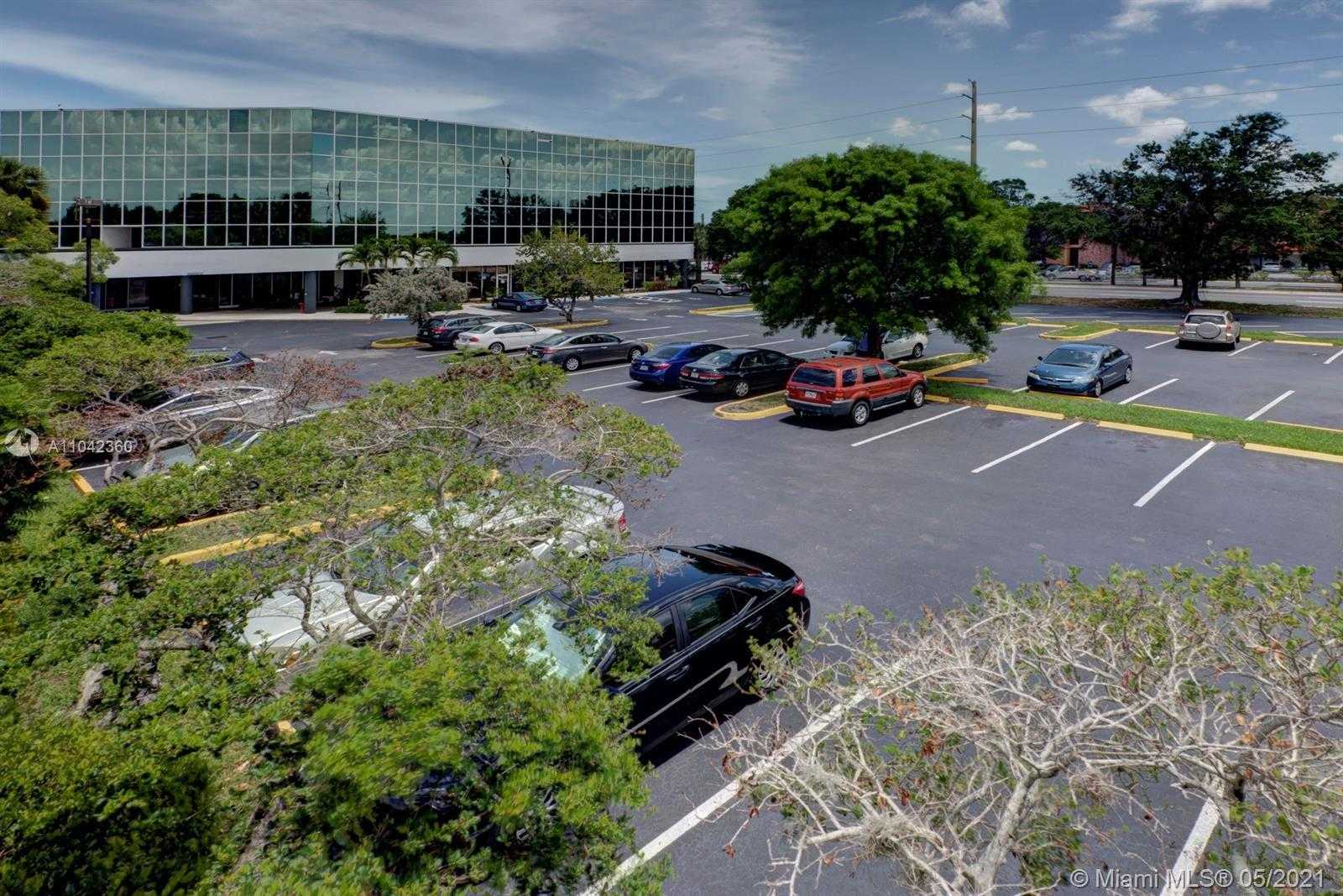 Small Image of 2701 WEST OAKLAND PARK BLVD #310, Oakland Park Number 21