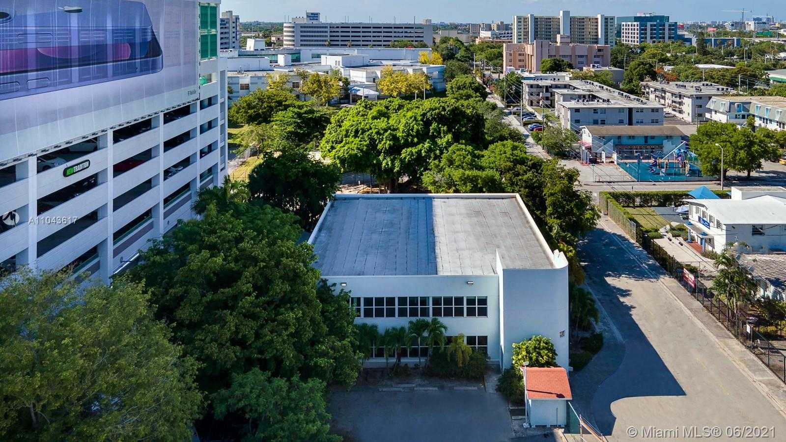 Small Image of 800 NORTH WEST 15TH ST, Miami Number 13