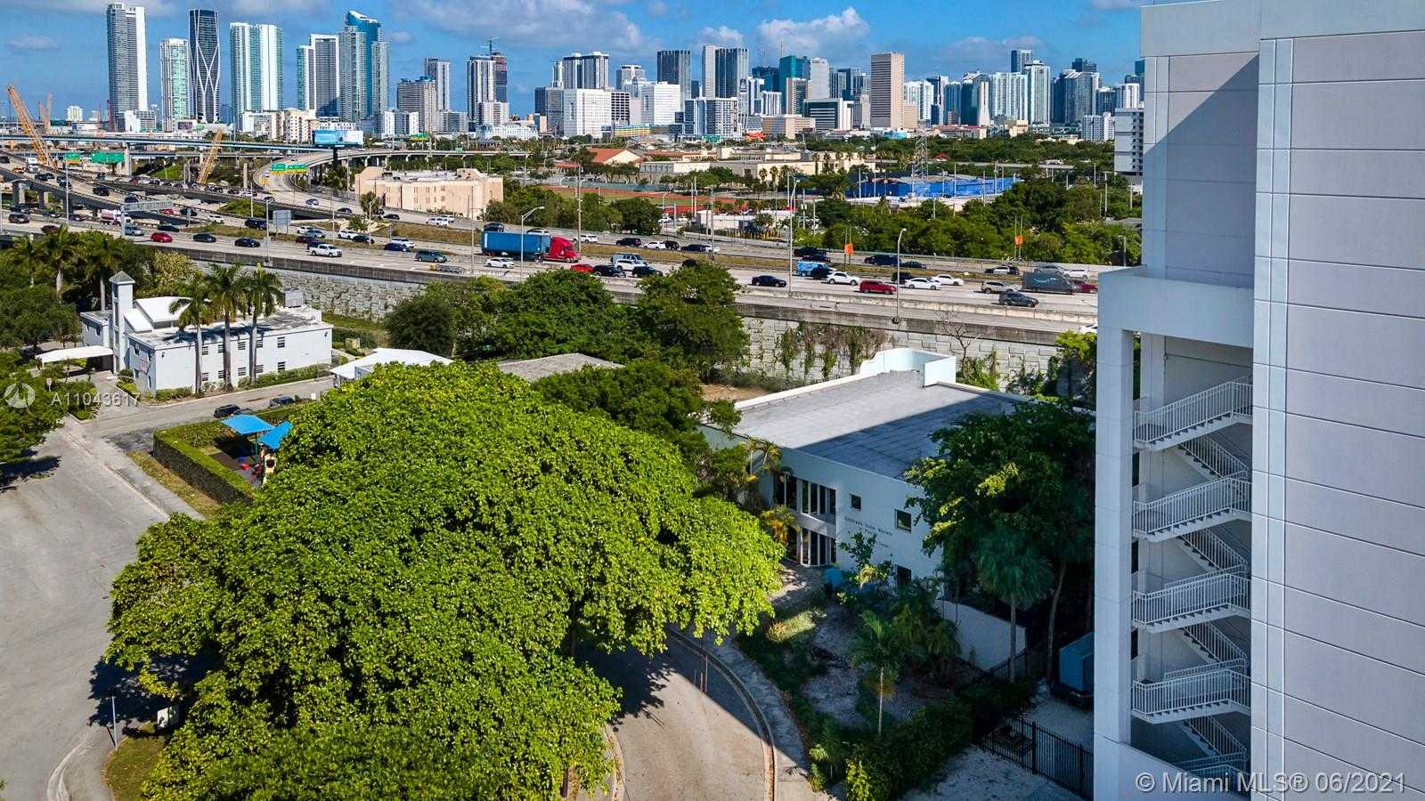 Small Image of 800 NORTH WEST 15TH ST, Miami Number 14