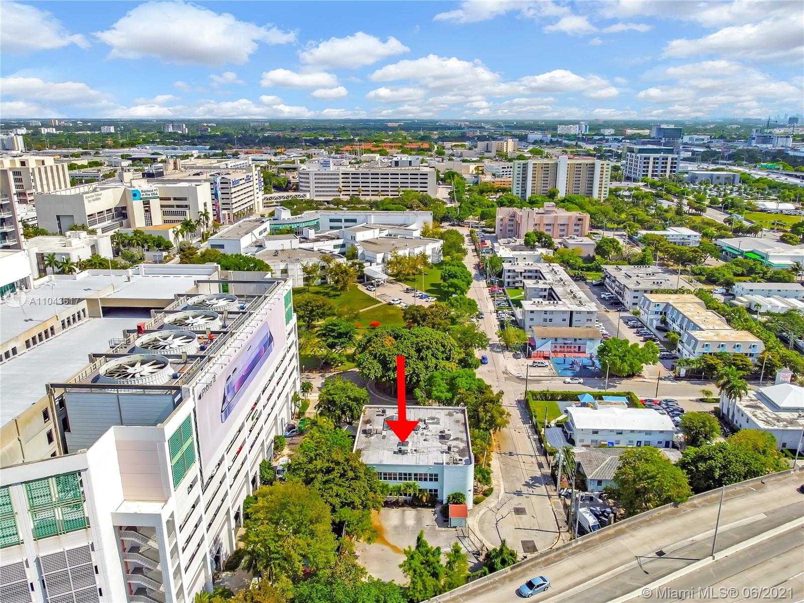 Small Image of 800 NORTH WEST 15TH ST, Miami Number 7