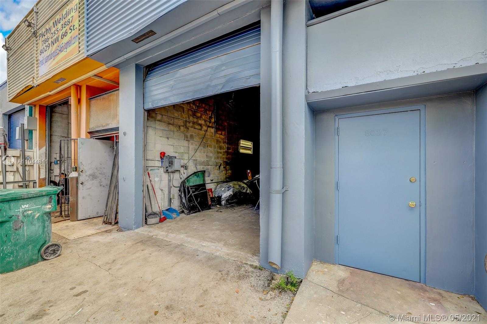 Small Image of 8027 NORTH WEST 66TH ST, Miami Number 28