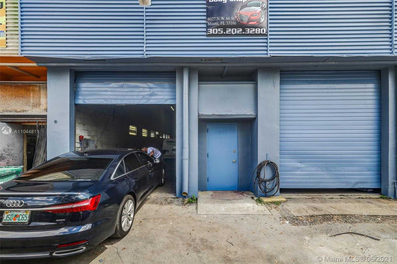 Small Image of 8027 NORTH WEST 66TH ST, Miami Number 47
