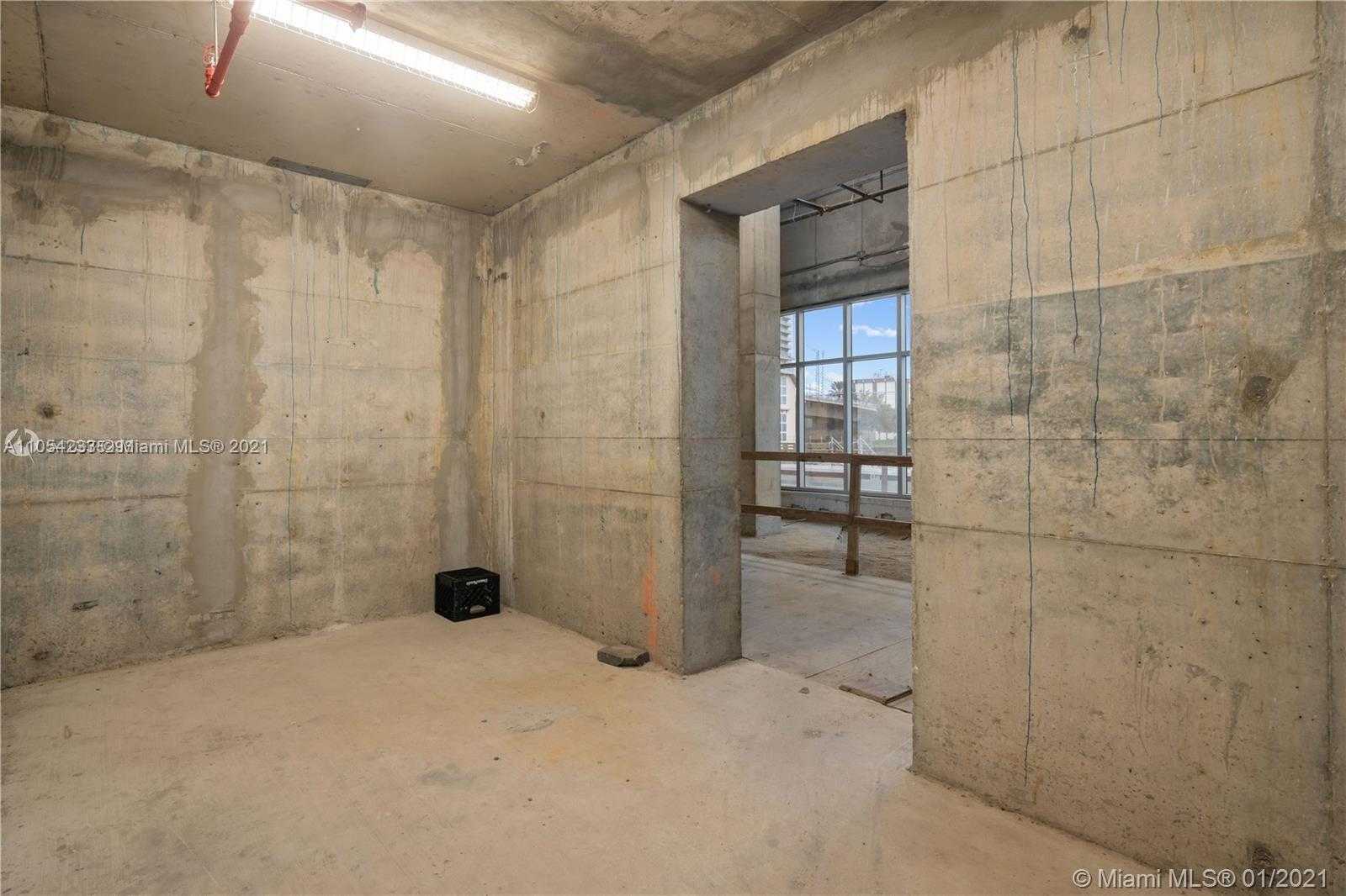 Small Image of 4010 S Ocean Dr, Hollywood, FL 33019, USA Number 23