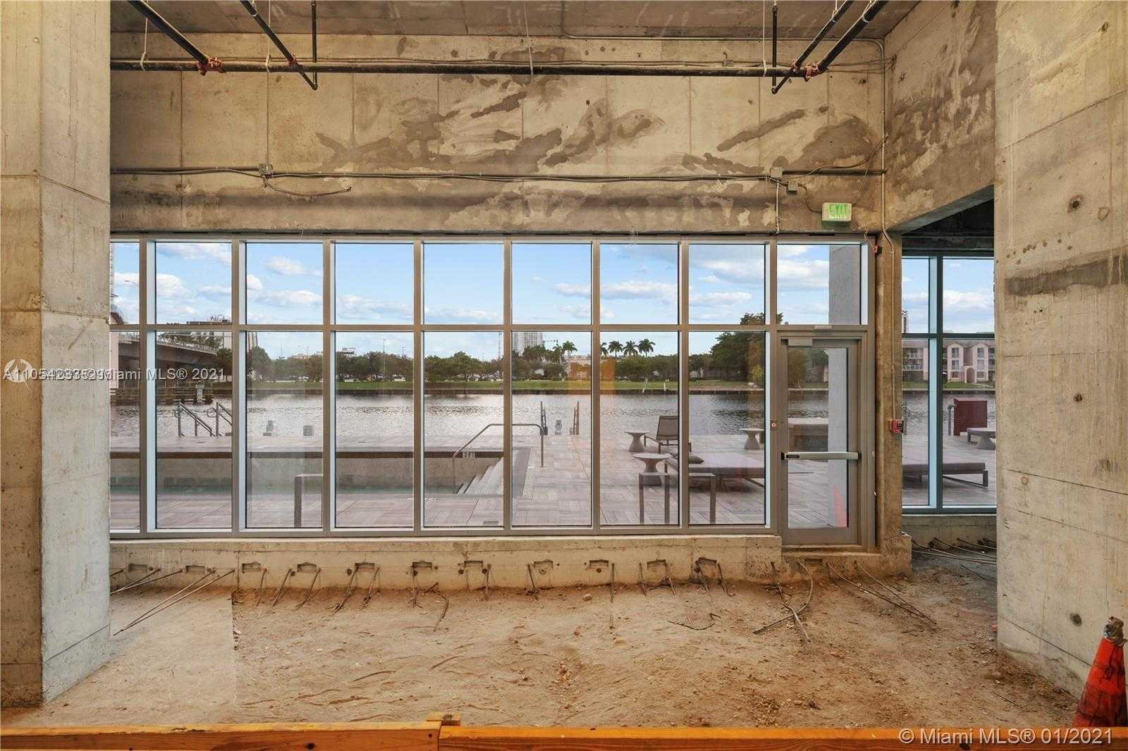 Small Image of 4010 S Ocean Dr, Hollywood, FL 33019, USA Number 24