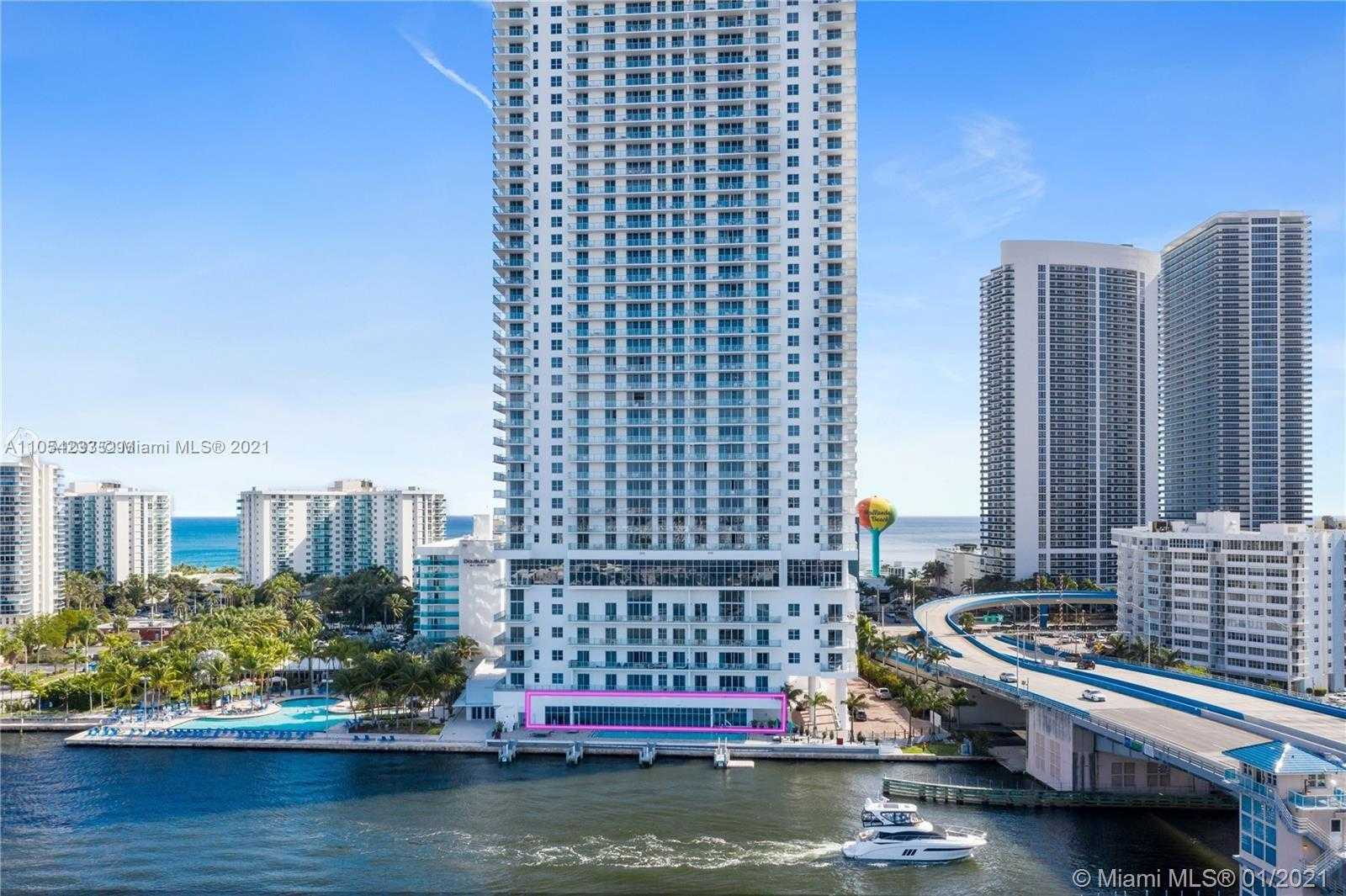 Small Image of 4010 S Ocean Dr, Hollywood, FL 33019, USA Number 6
