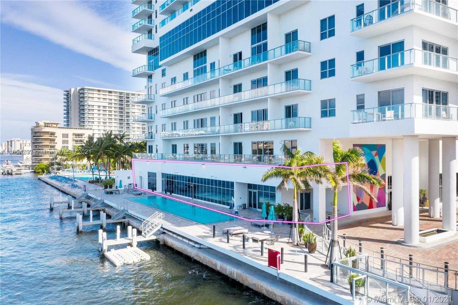 Small Image of 4010 S Ocean Dr, Hollywood, FL 33019, USA Number 9
