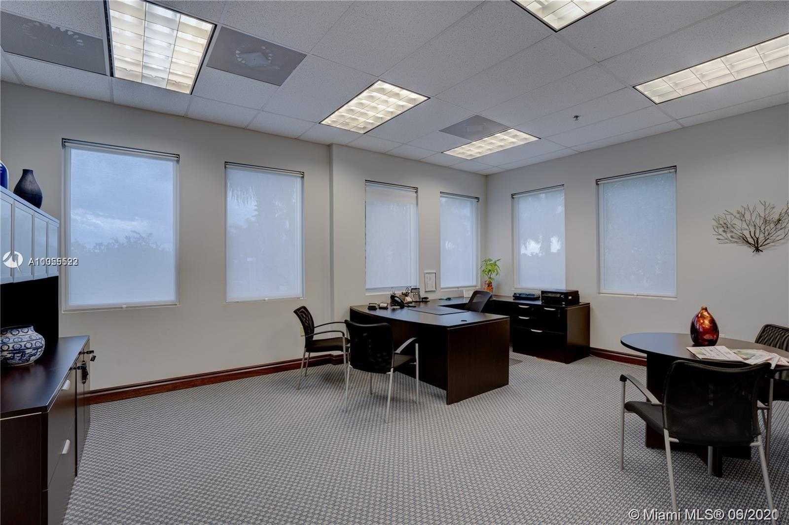 Small Image of 2893 EXECUTIVE PARK DR #204, Weston Number 11