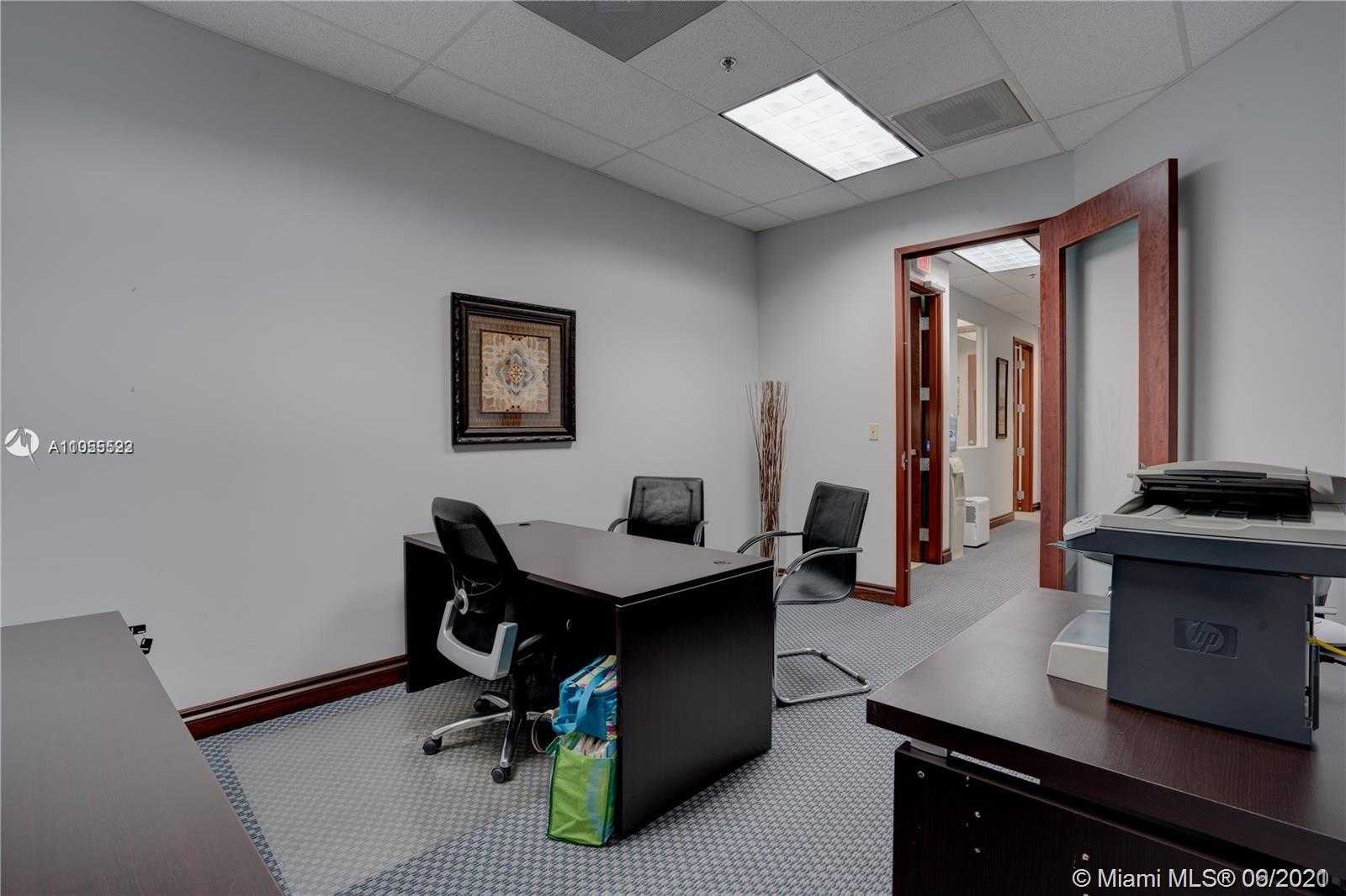 Small Image of 2893 EXECUTIVE PARK DR #204, Weston Number 7