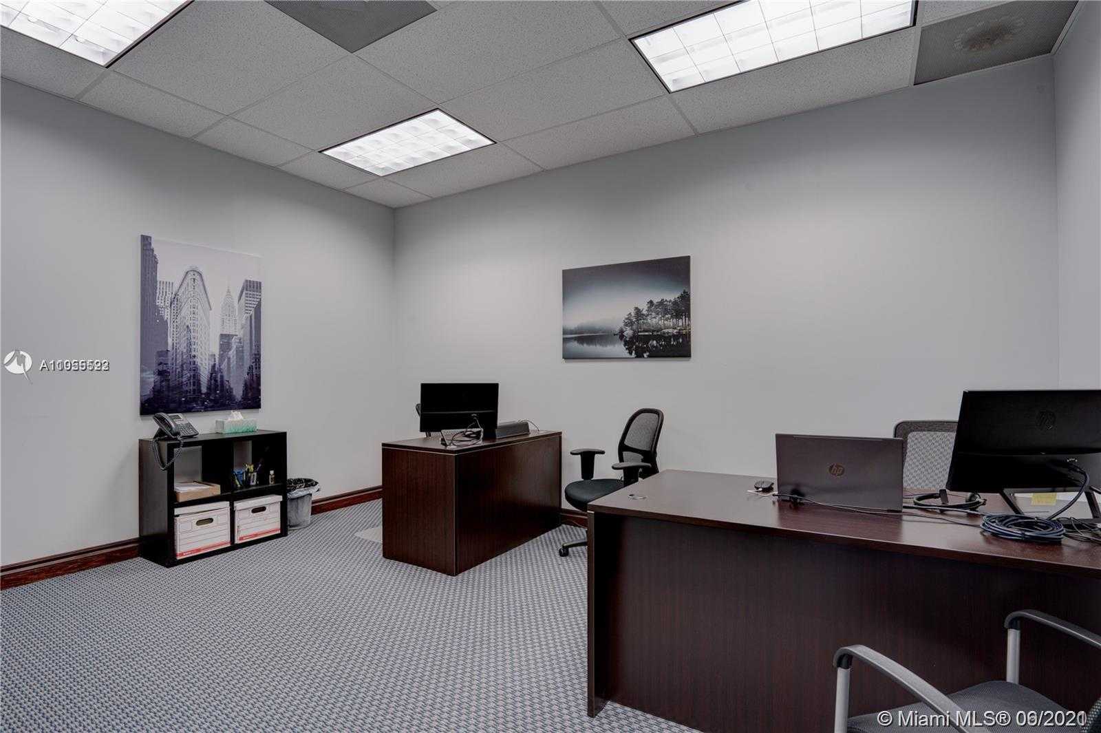 Small Image of 2893 EXECUTIVE PARK DR #204, Weston Number 9