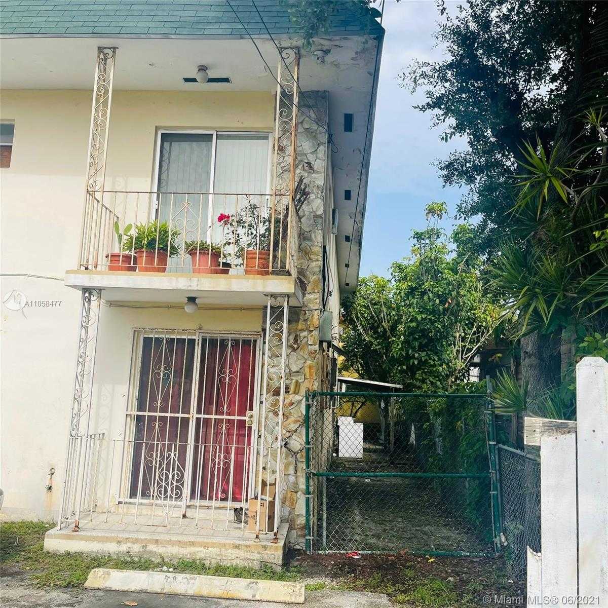 Small Image of 414 SOUTH WEST 15TH AVE, Miami Number 7