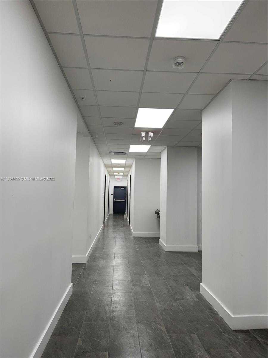Small Image of 10450 NORTH WEST 33RD ST #308, Doral Number 18