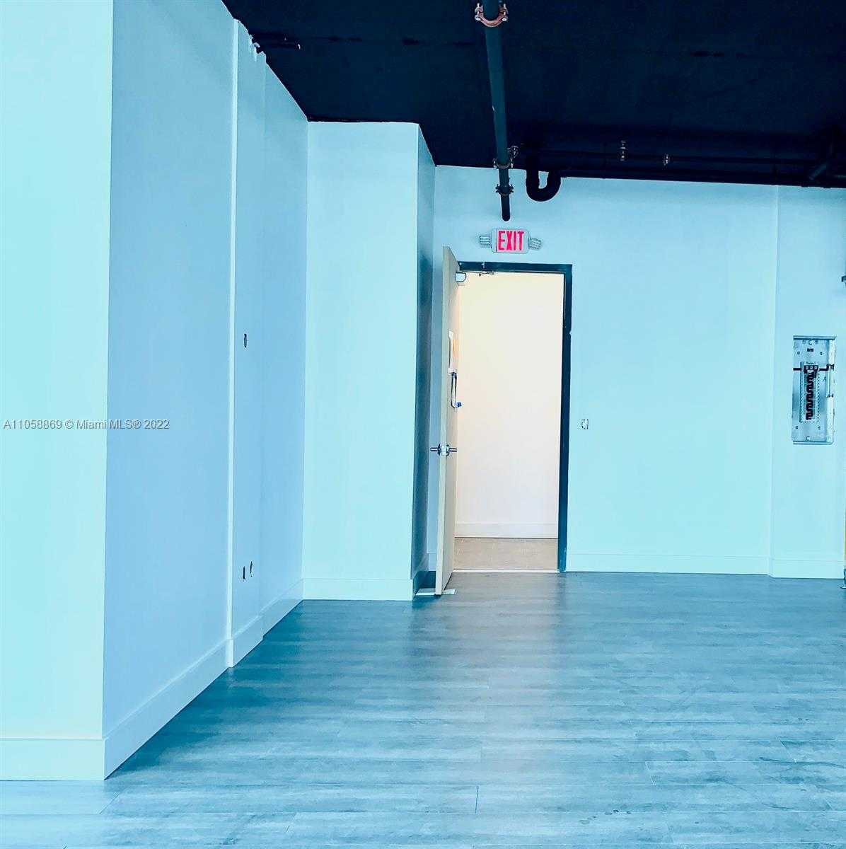 Small Image of 10450 NORTH WEST 33RD ST #405, Doral Number 12