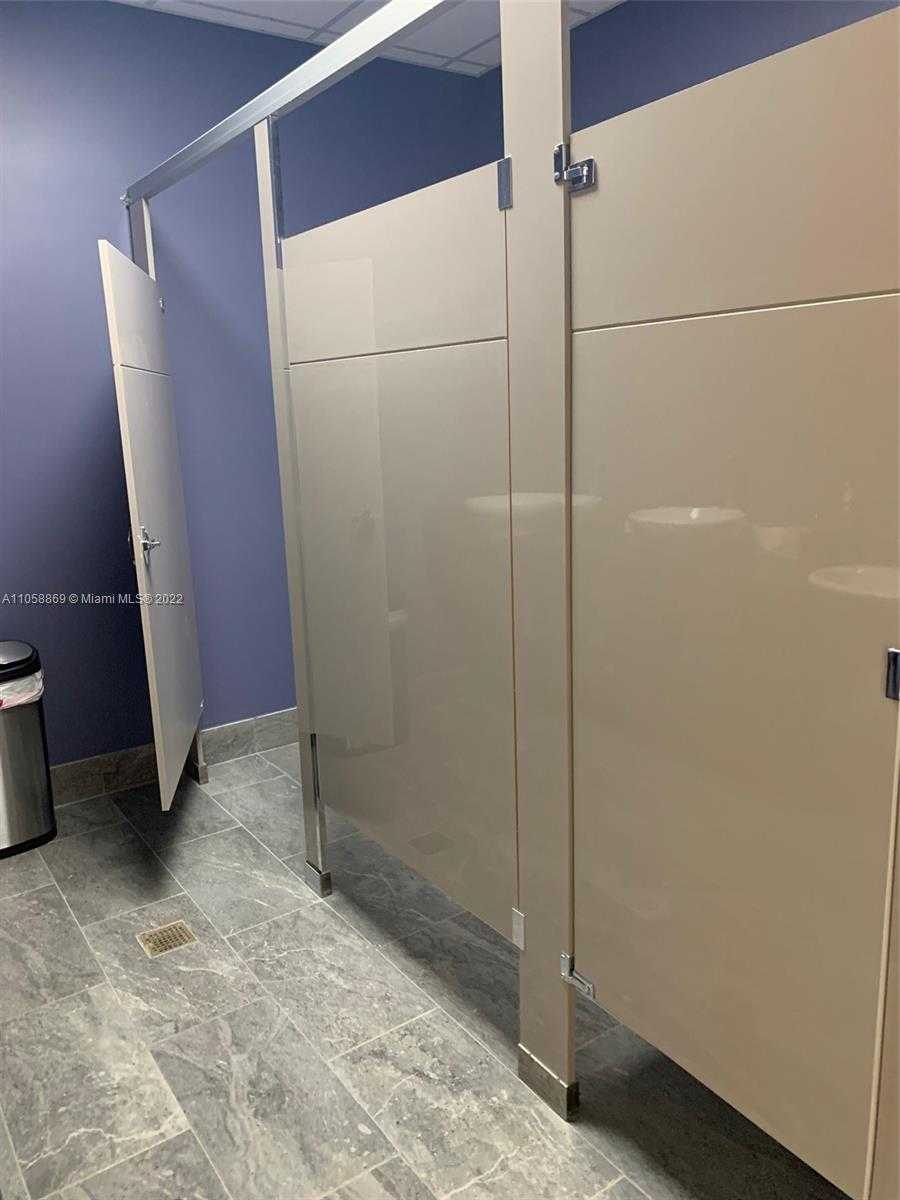 Small Image of 10450 NORTH WEST 33RD ST #405, Doral Number 15