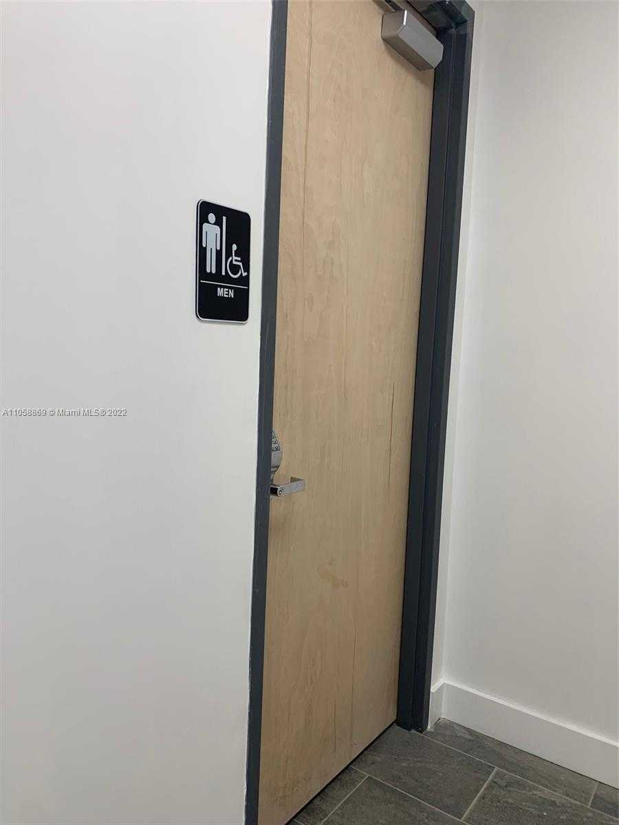Small Image of 10450 NORTH WEST 33RD ST #405, Doral Number 18