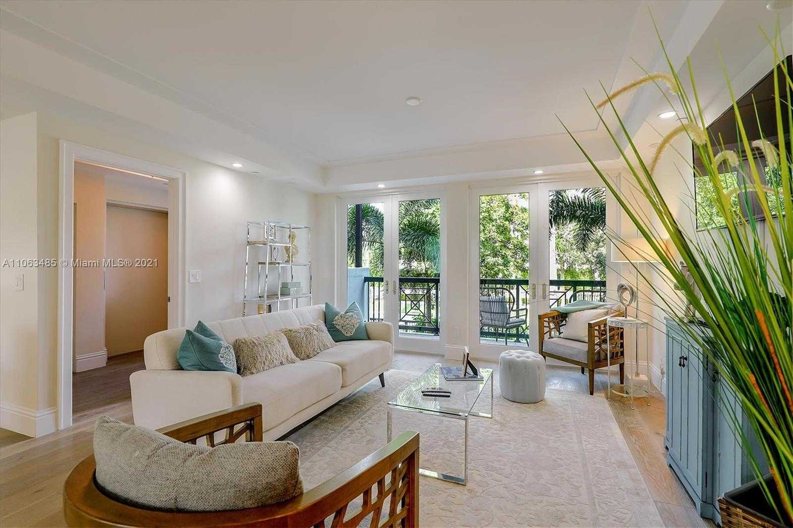 Small Image of 875 9TH ST S, Naples Number 38