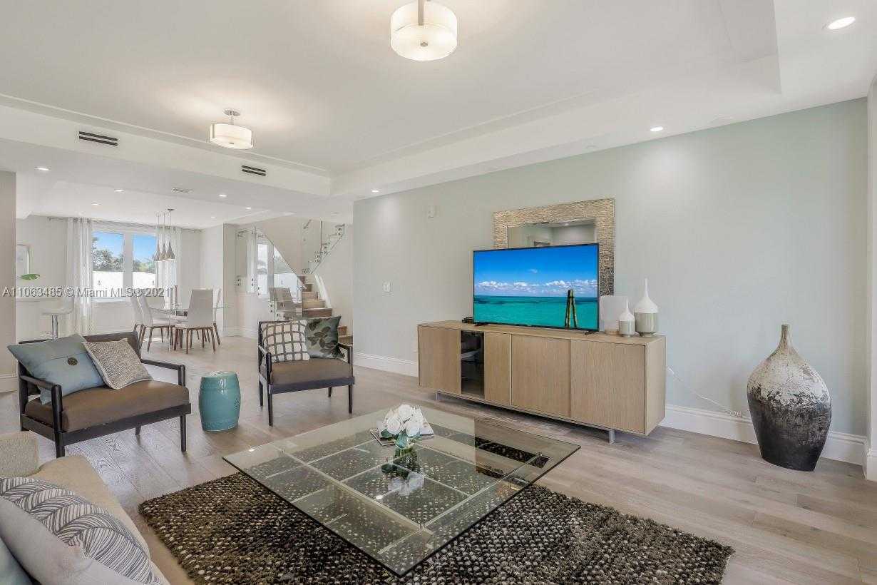Small Image of 875 9TH ST S, Naples Number 67
