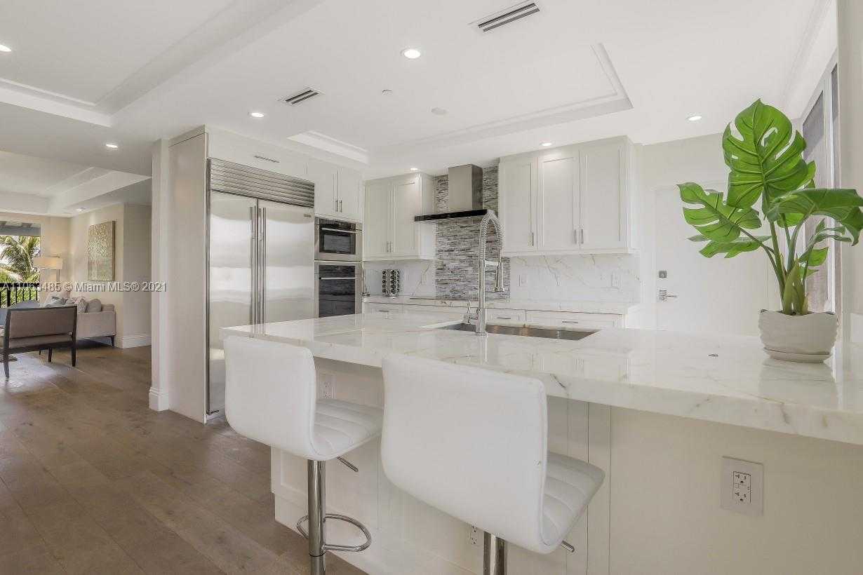 Small Image of 875 9TH ST S, Naples Number 69