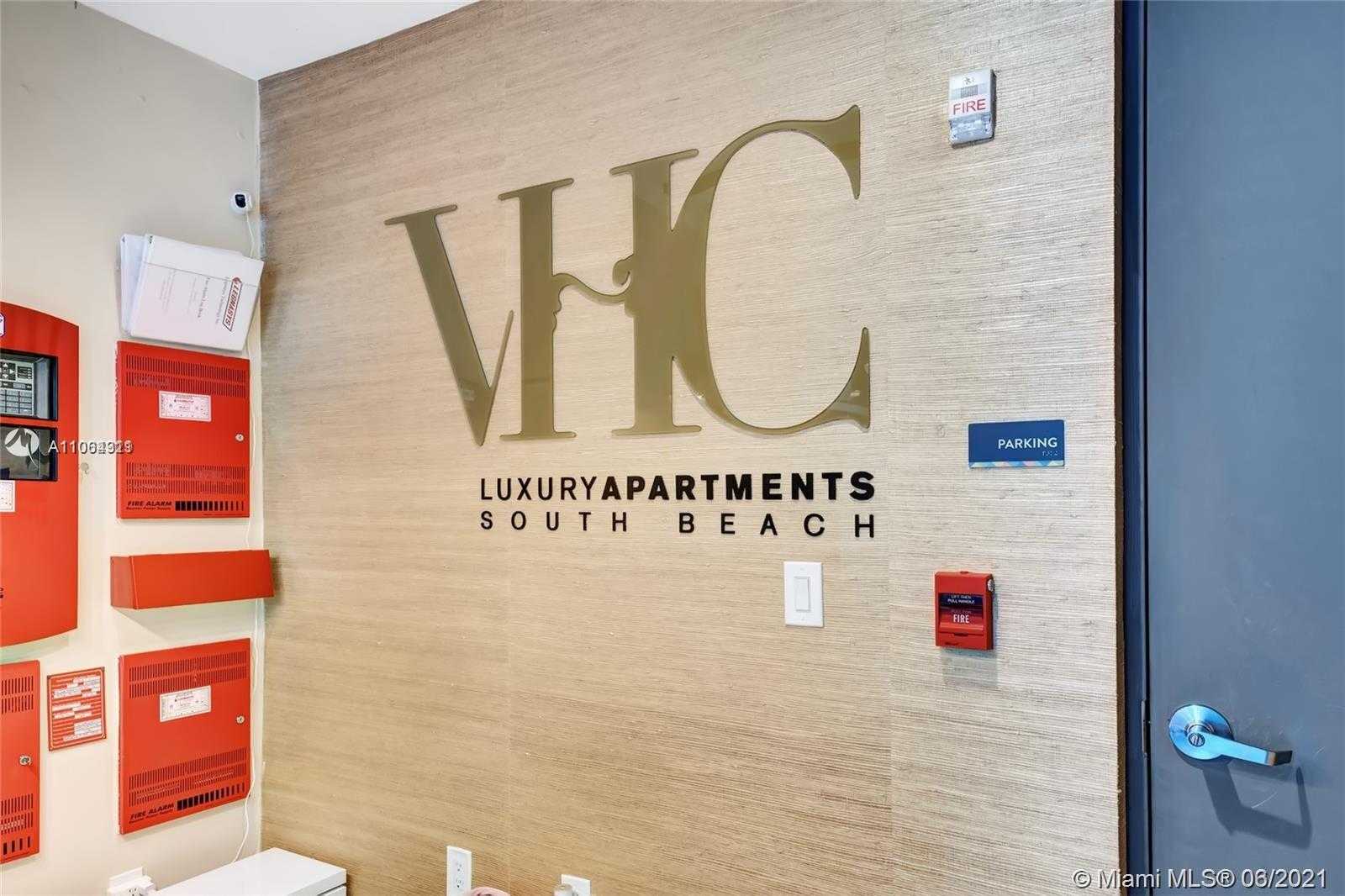 Small Image of 538 MERIDIAN AVE, Miami Beach Number 24