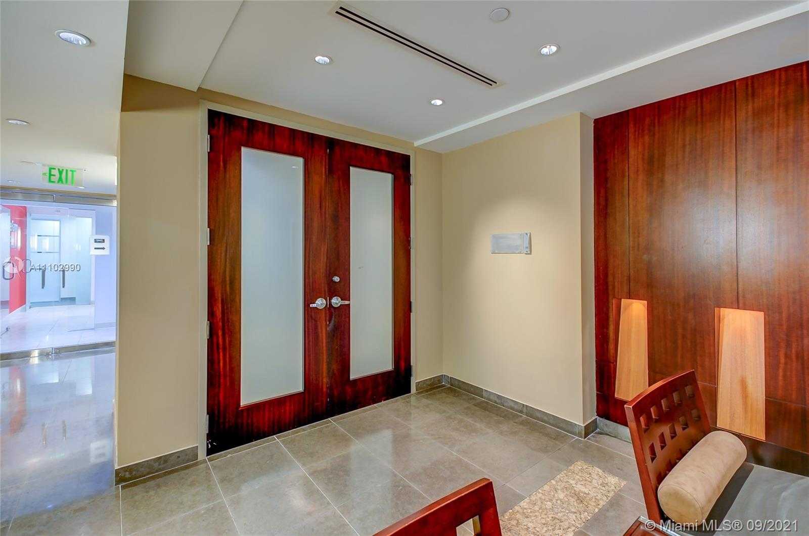 Small Image of 1000 BRICKELL AVE #2D, Miami Number 10