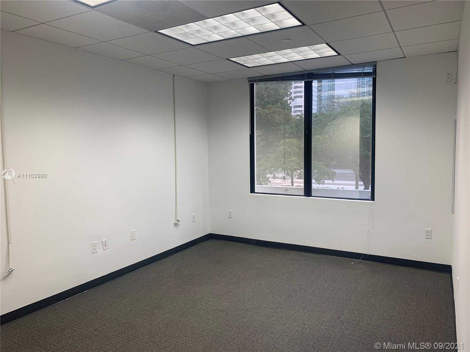 Small Image of 1000 BRICKELL AVE #2D, Miami Number 13