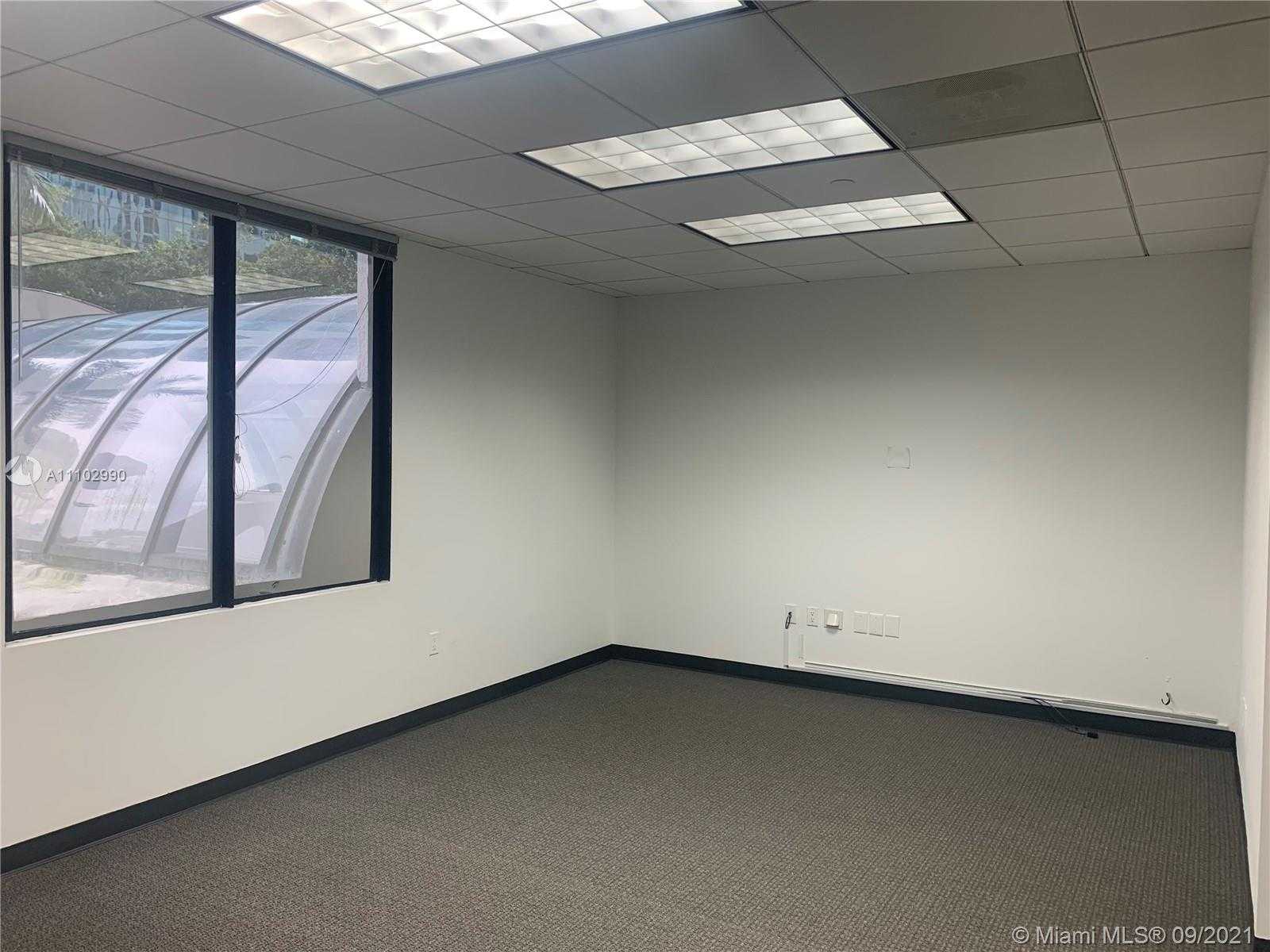 Small Image of 1000 BRICKELL AVE #2D, Miami Number 14
