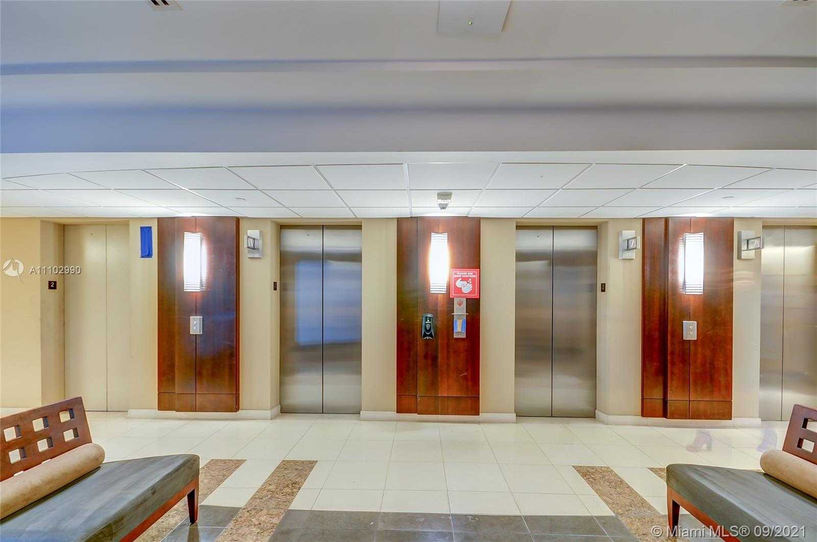 Small Image of 1000 BRICKELL AVE #2D, Miami Number 7