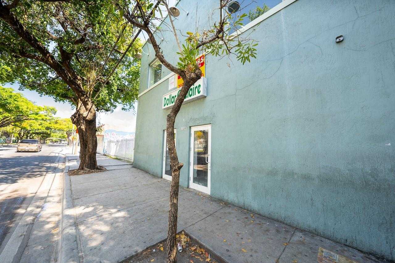 Small Image of 1525 NW 3rd Ave, Miami, FL 33136, USA Number 9