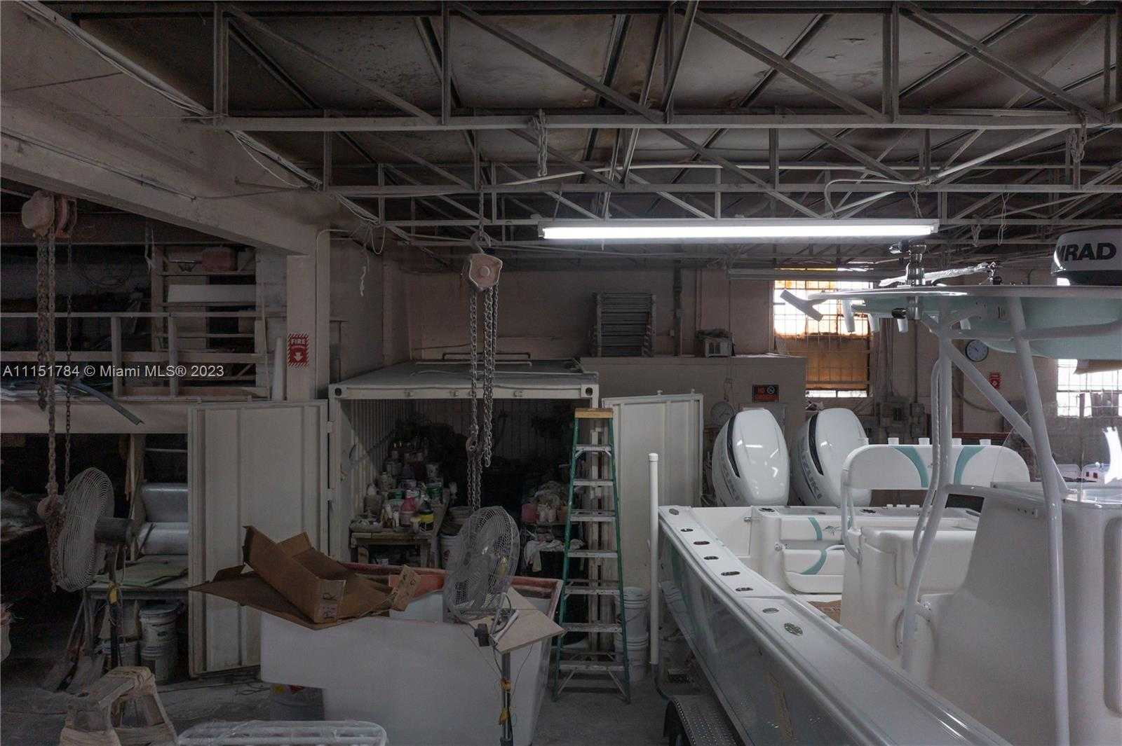 Small Image of 1040 EAST 26TH STREET, Hialeah Number 20