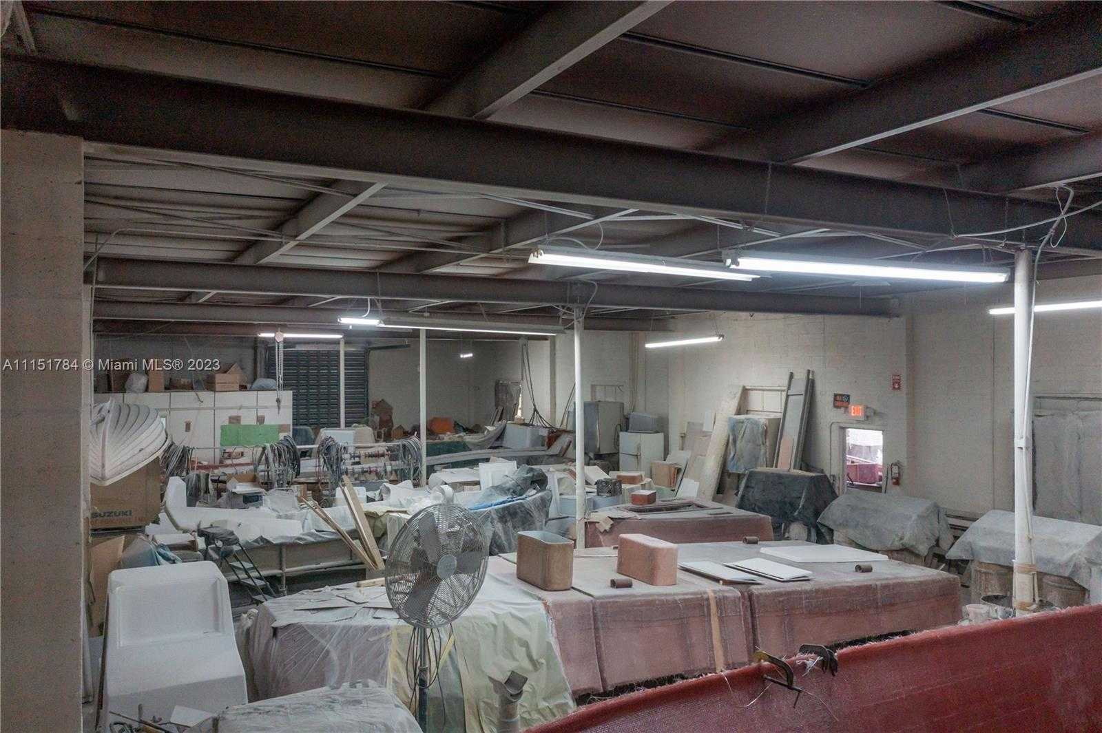 Small Image of 1040 EAST 26TH STREET, Hialeah Number 24