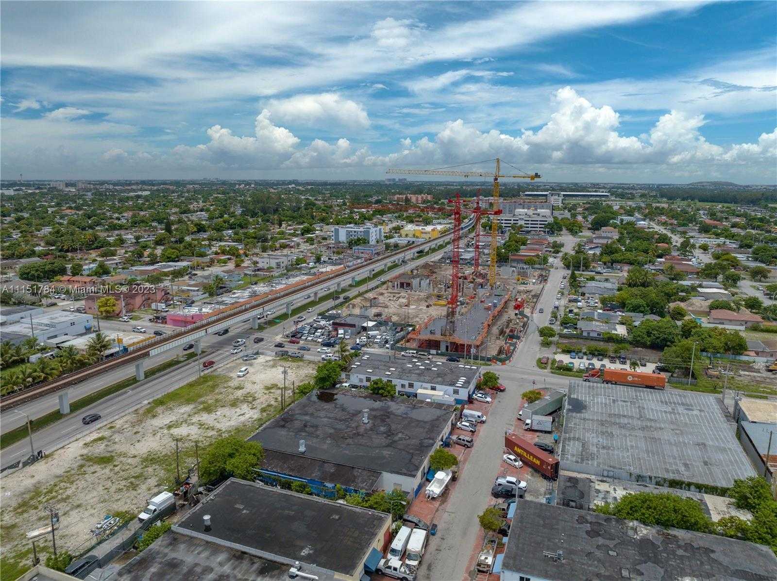 Small Image of 1040 EAST 26TH STREET, Hialeah Number 42