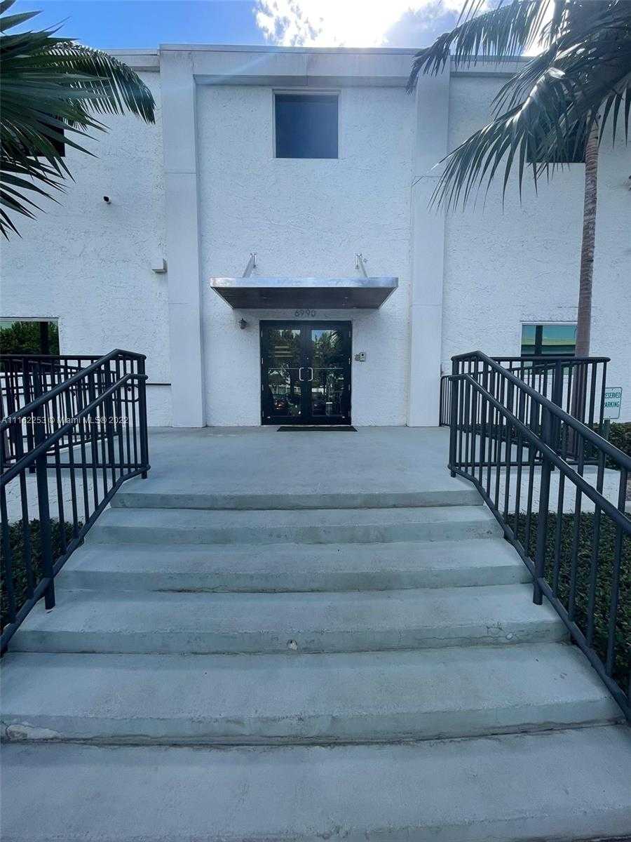 Small Image of 6990 NORTH WEST 25TH ST, Miami Number 14