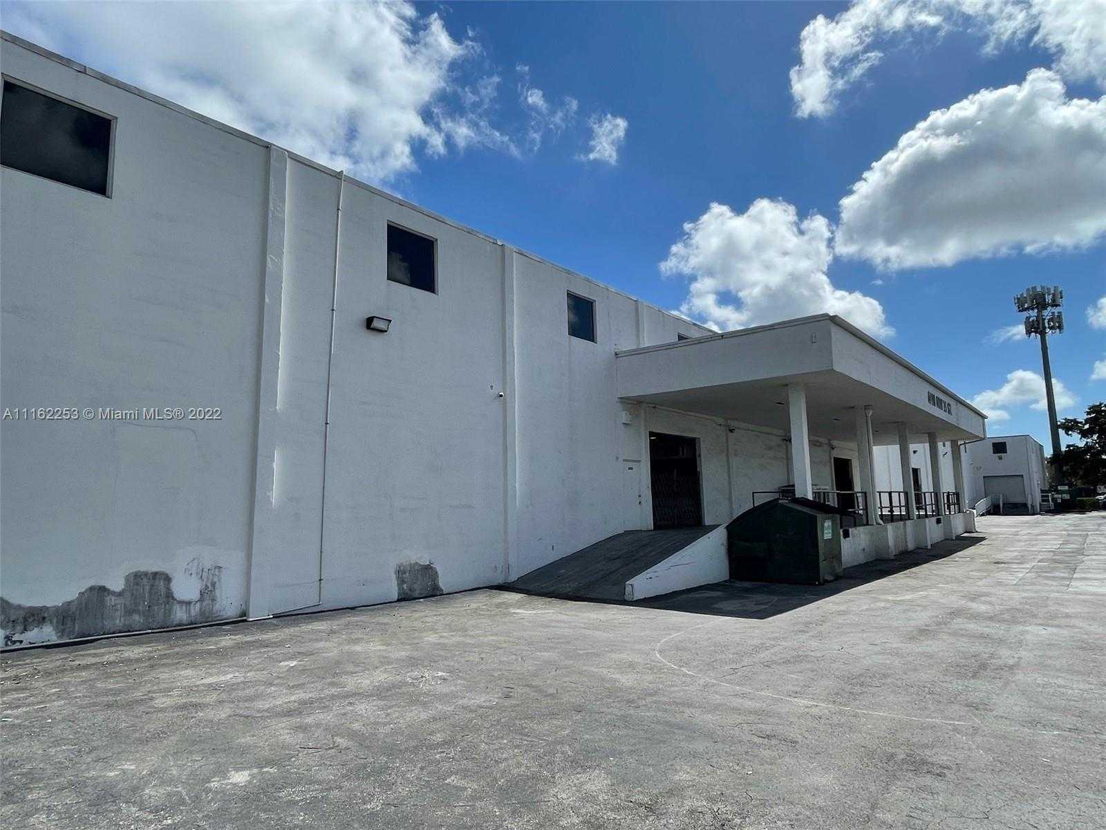 Small Image of 6990 NORTH WEST 25TH ST, Miami Number 17