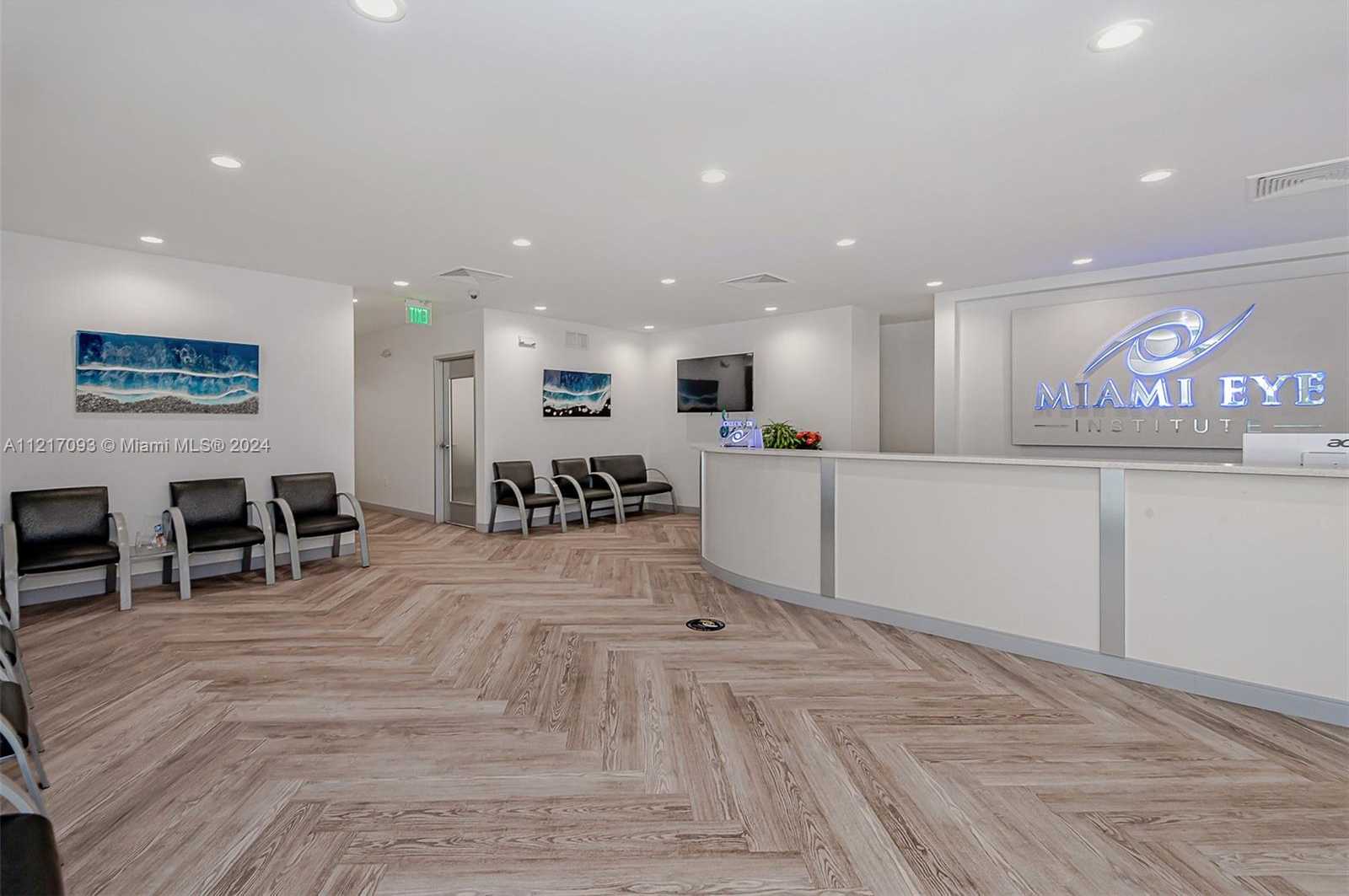 Small Image of 7700 DAVIE ROAD EXT, Hollywood Number 17