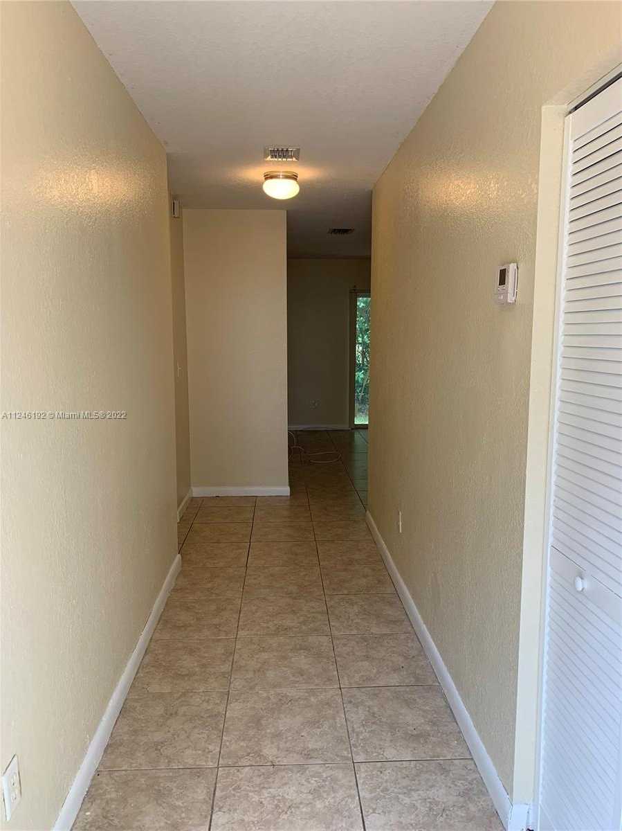 Small Image of 3837 NORTH WEST 76TH WAY, Davie Number 12