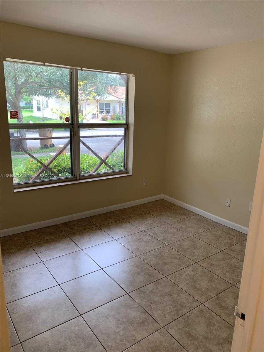 Small Image of 3837 NORTH WEST 76TH WAY, Davie Number 15