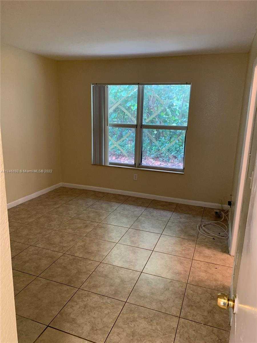 Small Image of 3837 NORTH WEST 76TH WAY, Davie Number 17