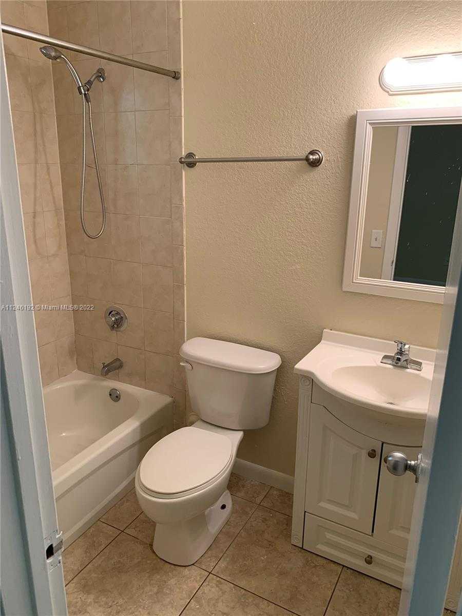 Small Image of 3837 NORTH WEST 76TH WAY, Davie Number 18