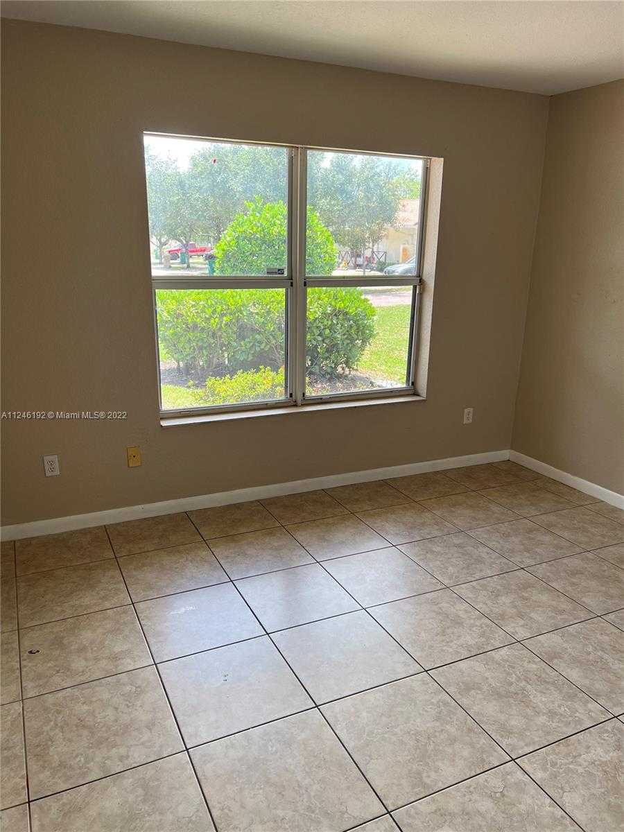 Small Image of 3837 NORTH WEST 76TH WAY, Davie Number 25