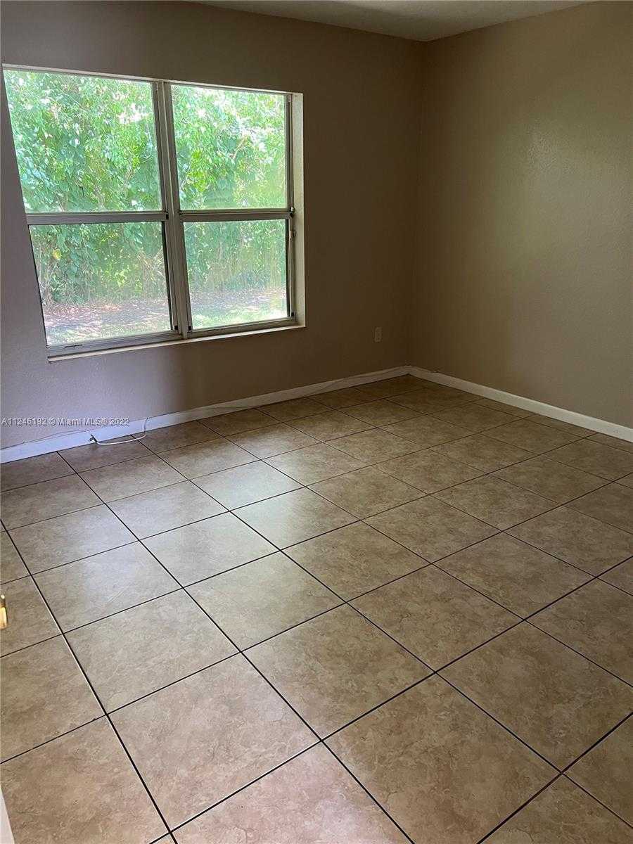 Small Image of 3837 NORTH WEST 76TH WAY, Davie Number 27