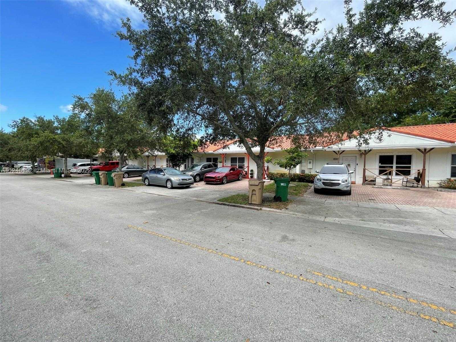 Small Image of 3837 NORTH WEST 76TH WAY, Davie Number 30
