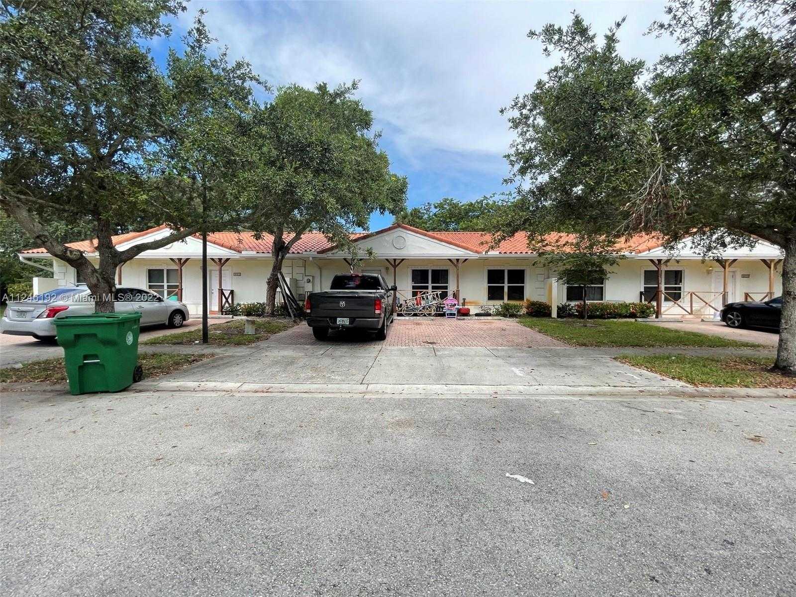 Small Image of 3837 NORTH WEST 76TH WAY, Davie Number 33