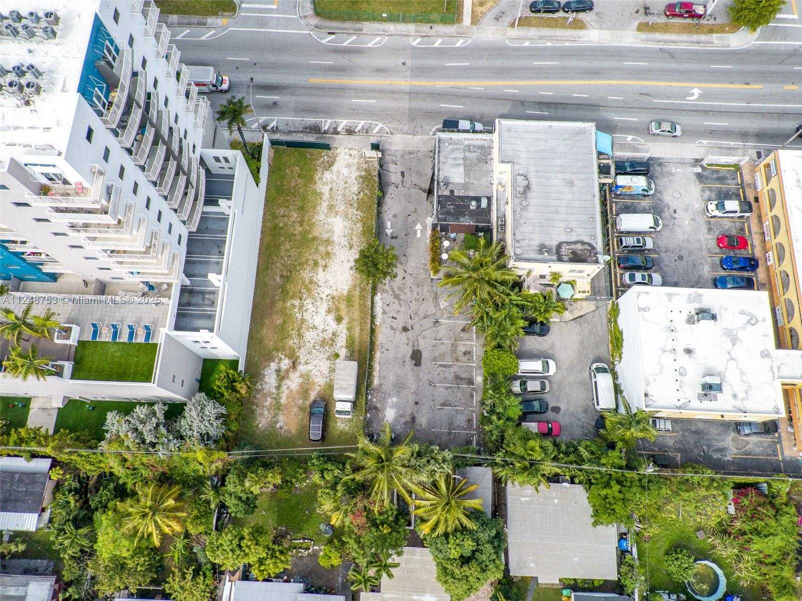 Small Image of 1750 NORTH WEST 7TH ST, Miami Number 47