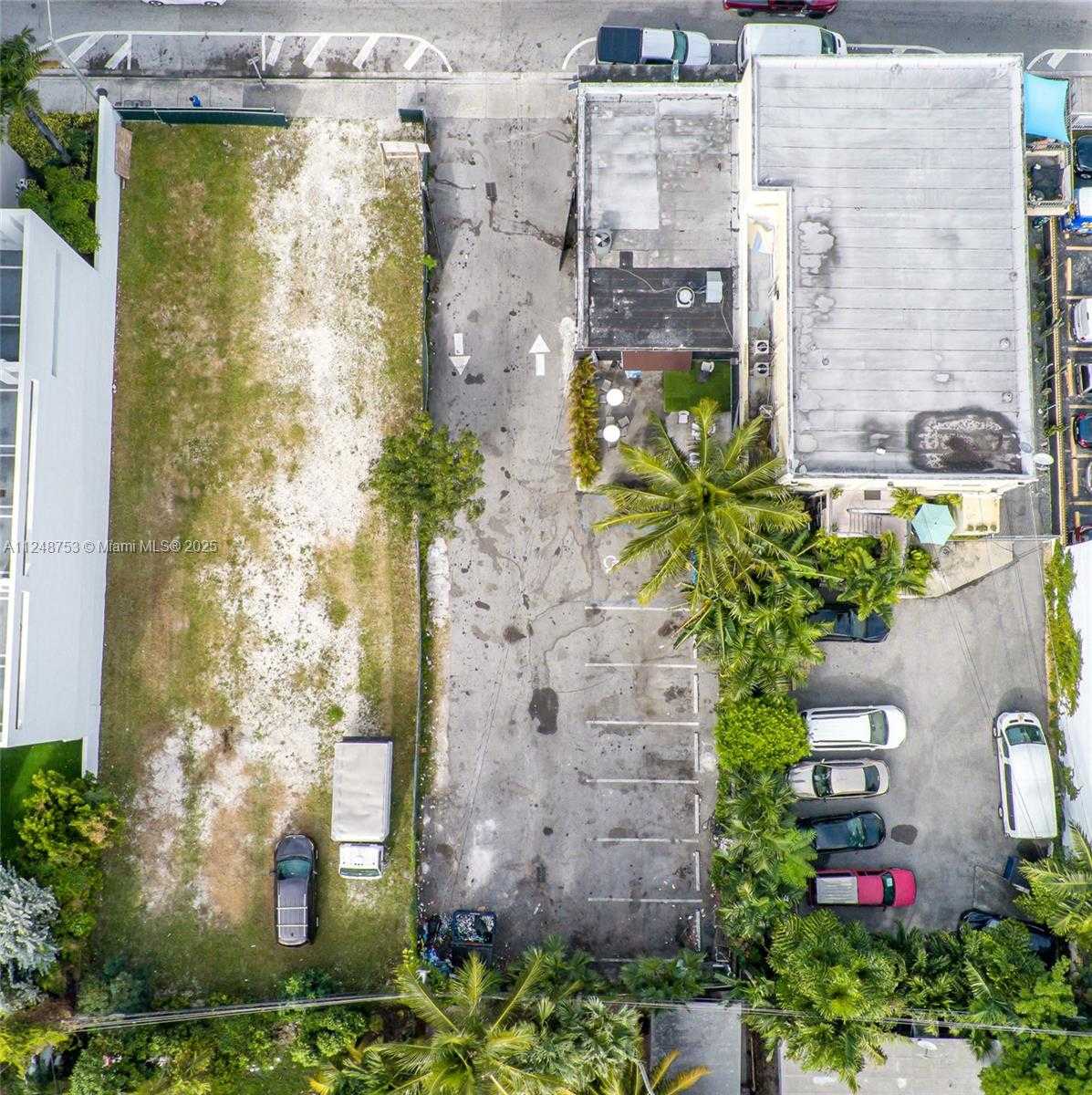 Small Image of 1750 NORTH WEST 7TH ST, Miami Number 48
