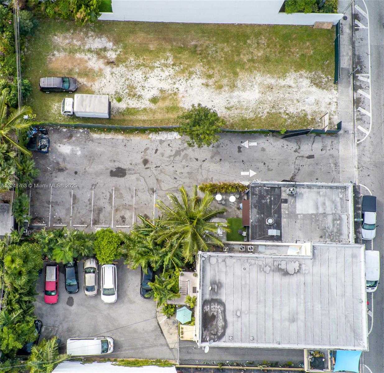 Small Image of 1750 NORTH WEST 7TH ST, Miami Number 49