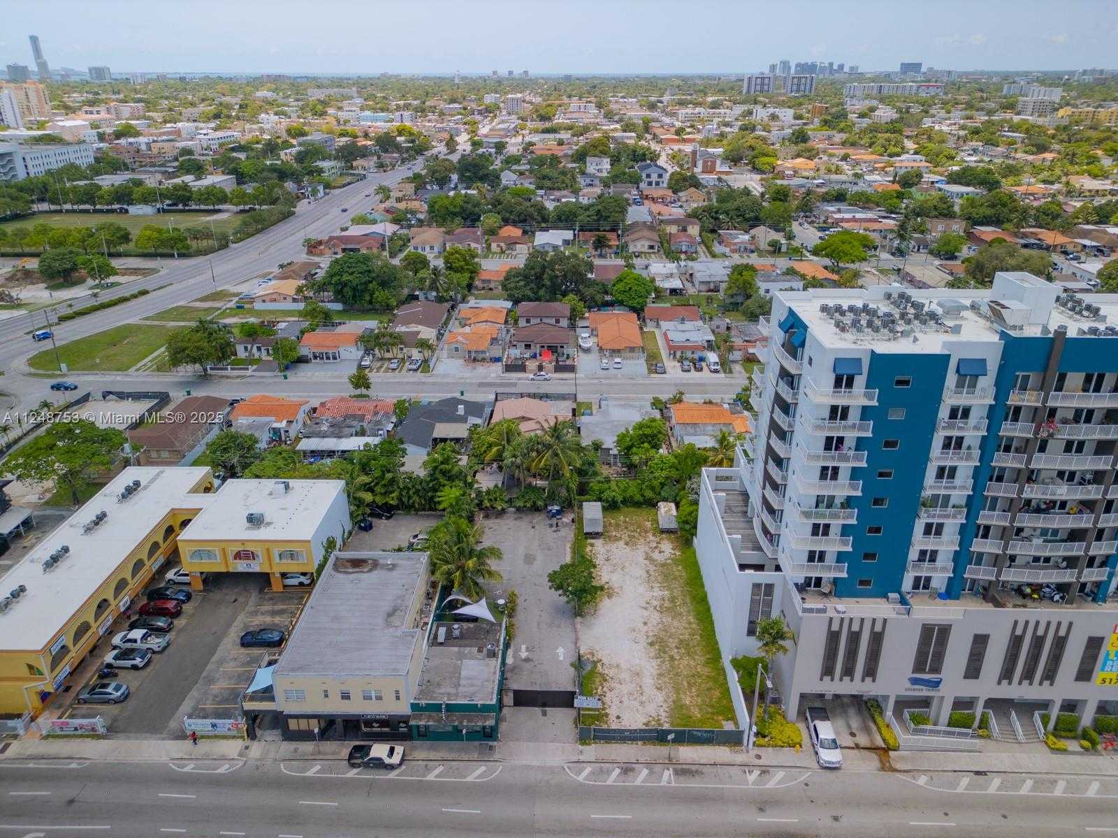 Small Image of 1750 NORTH WEST 7TH ST, Miami Number 62