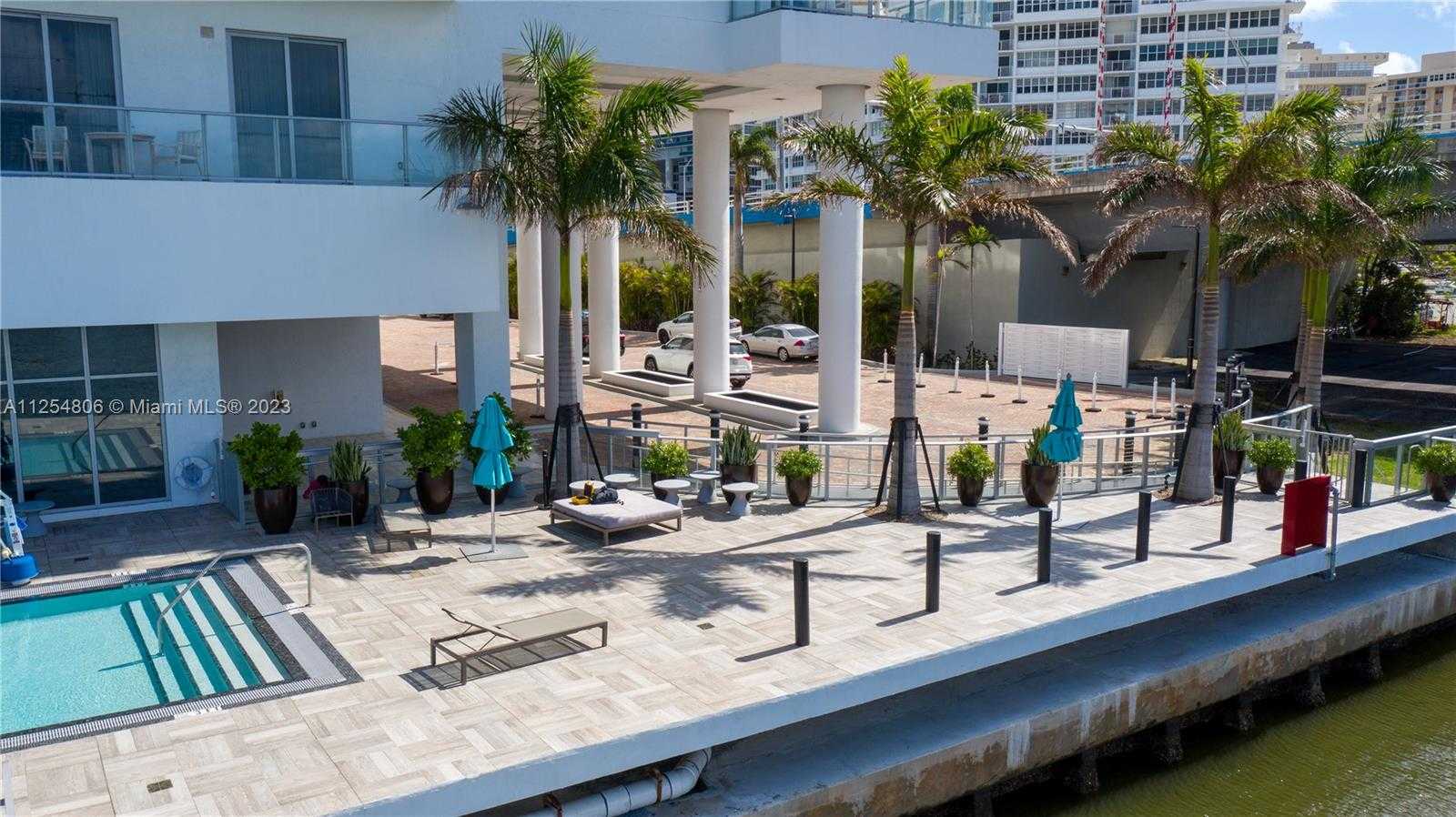 Small Image of 4010 SOUTH OCEAN DR #CU-1, Hollywood Number 19