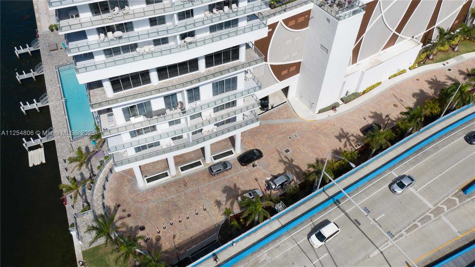 Small Image of 4010 SOUTH OCEAN DR #CU-1, Hollywood Number 38