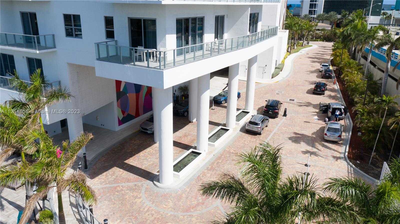 Small Image of 4010 SOUTH OCEAN DR #CU-1, Hollywood Number 41