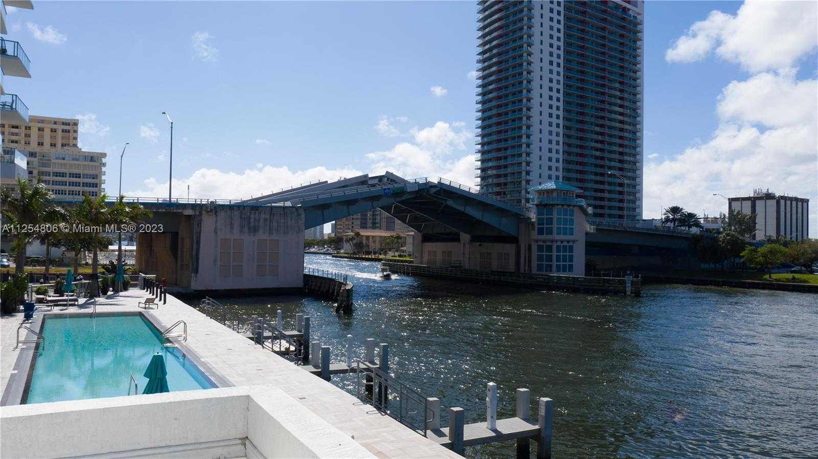 Small Image of 4010 SOUTH OCEAN DR #CU-1, Hollywood Number 49